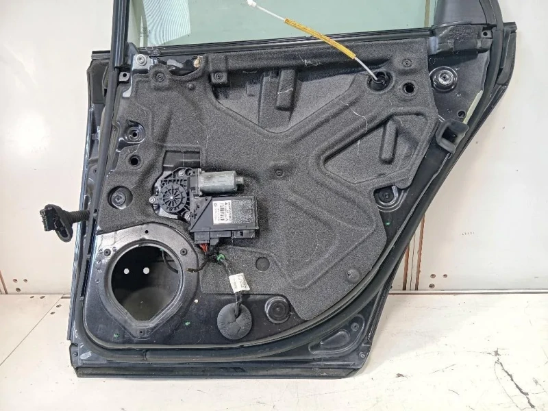 Porta POST DX 8E0833052J Audi A4 8ED Avant 2005