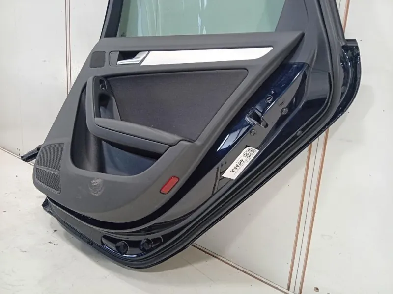 Porta POST DX 8K5833052D Audi A4 8K2 2012