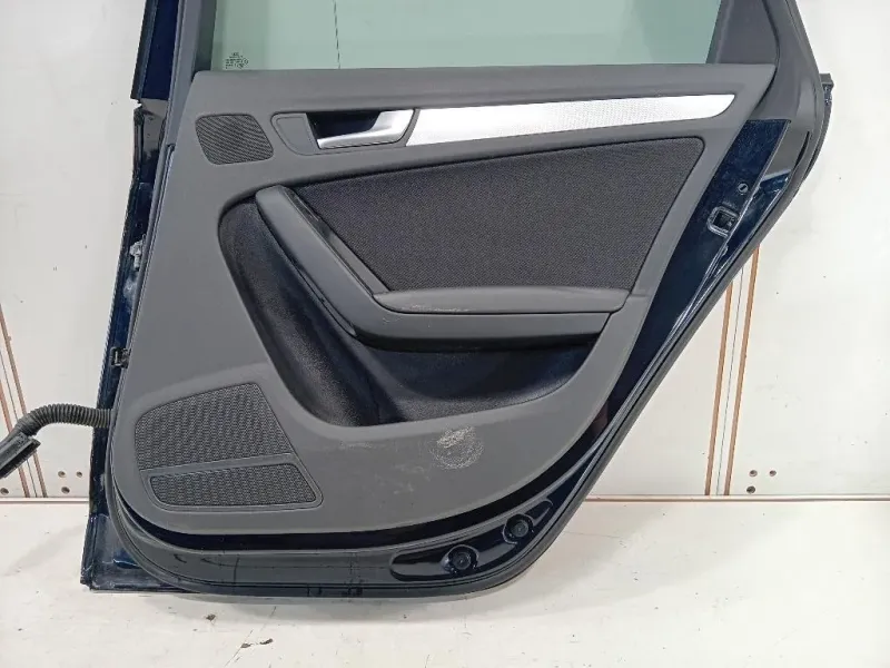 Porta POST DX 8K5833052D Audi A4 8K2 2012