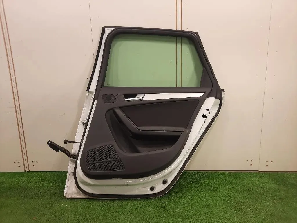 Porta POST DX 8K9833052D Audi A4 8K5 Avant 2008