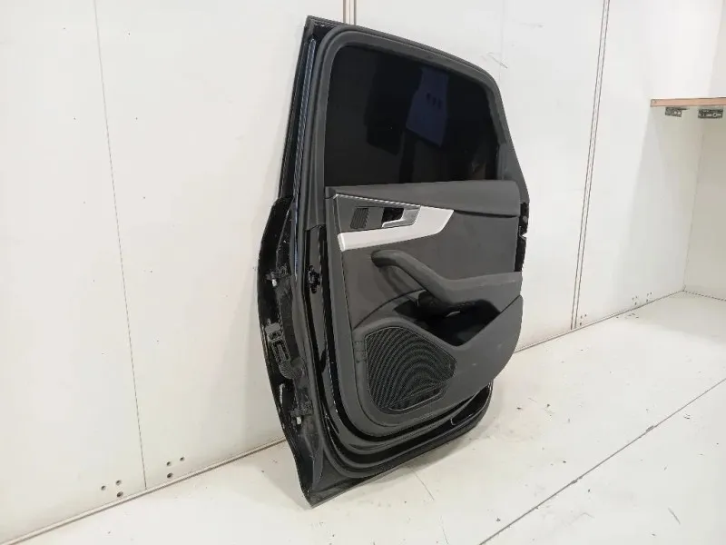 Porta POST DX 8W9833052B Audi A4 8W5 Avant 2015