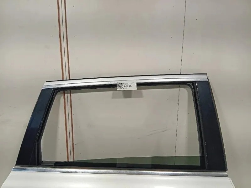 Porta POST DX 4L0833052 Audi Q7 4LB 2006