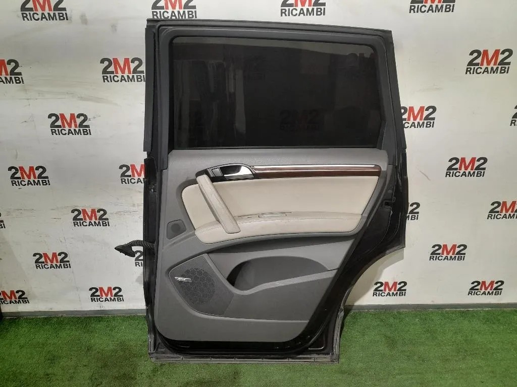 Porta POST DX  Audi Q7 4LB 2009