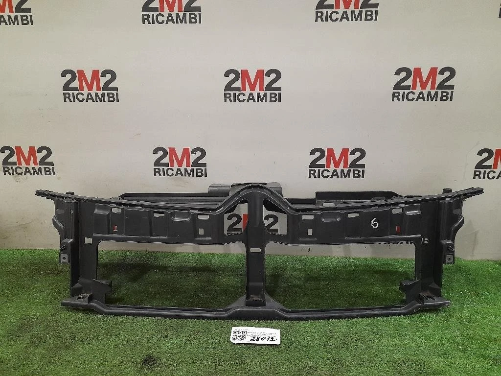 Rivestimento Frontale Parte SUP ANT 9676051877 Citroen C4 Grand Picasso II 2016