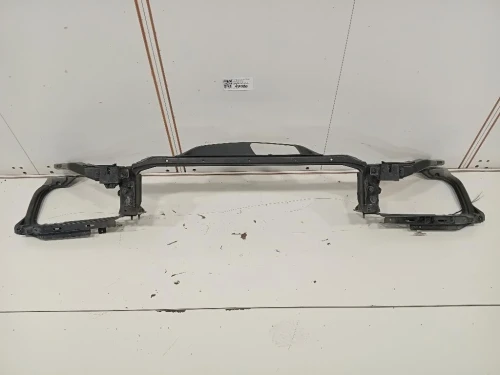 Rivestimento Frontale Parte SUP ANT RIVESTIMENTO FRONTALE PARTE SUP ANT Jaguar XE 2015