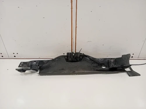 Rivestimento Frontale Parte SUP ANT RIVESTIMENTO FRONTALE PARTE SUP ANT Jeep Patriot 2007