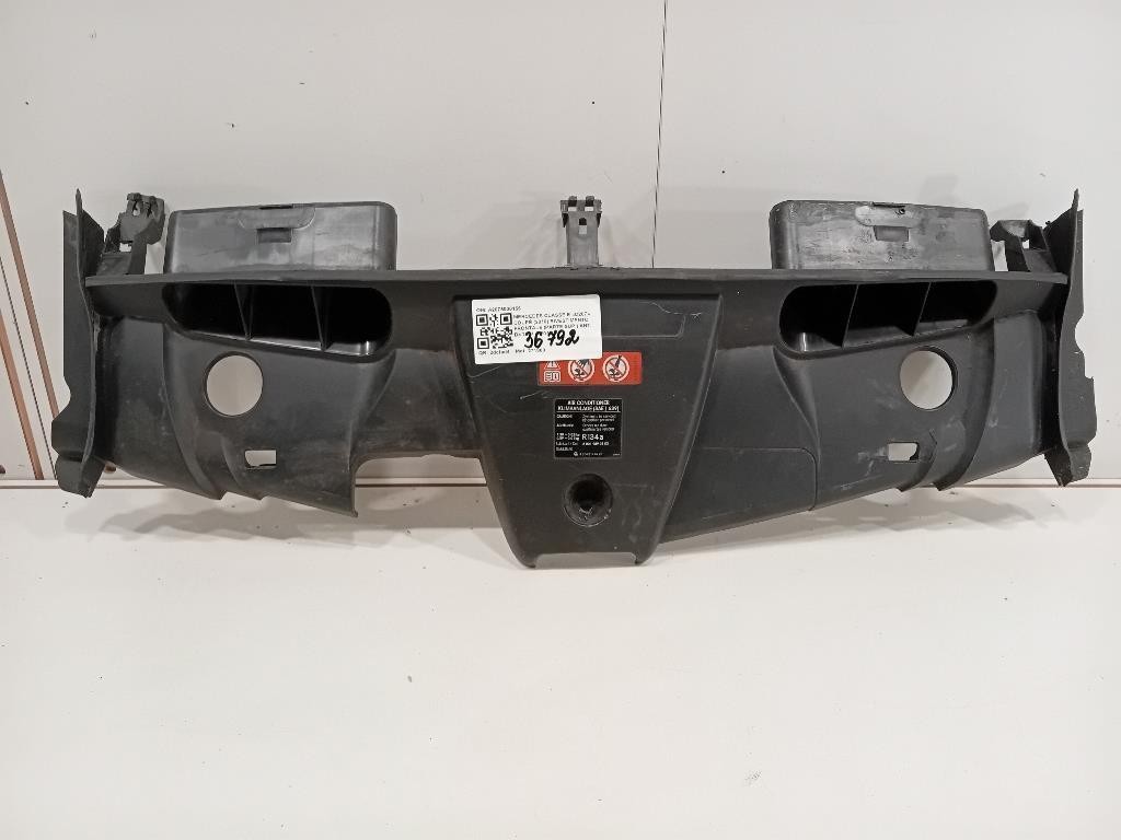 Rivestimento Frontale Parte SUP ANT A2075000155 Mercedes Classe E C207 Coupé 2010