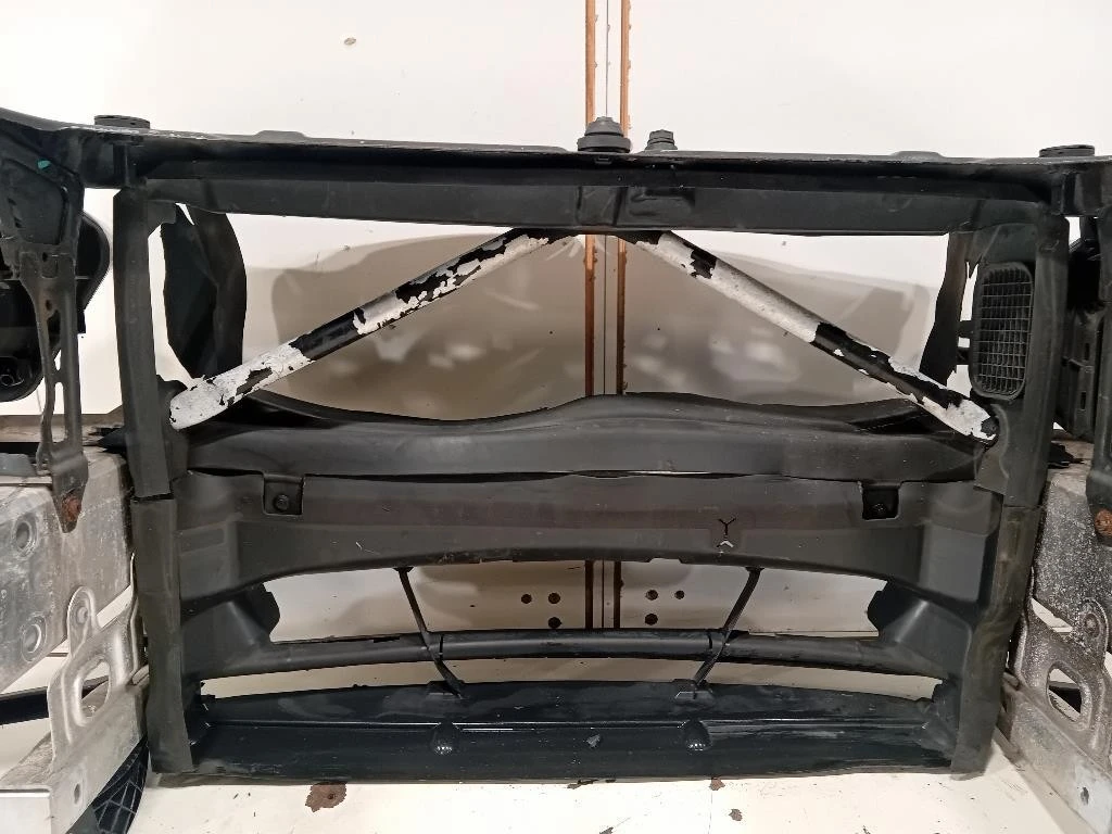 Rivestimento Frontale ANT RIVESTIMENTO FRONTALE ANT Bmw Serie 1 F20 Berlina 2012