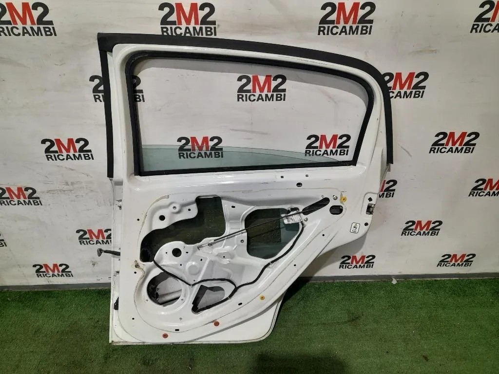 Porta POST DX  Fiat Grande Punto 2009