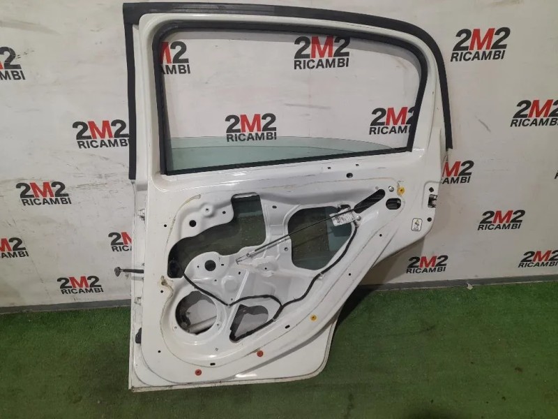 Porta POST DX  Fiat Grande Punto 2009