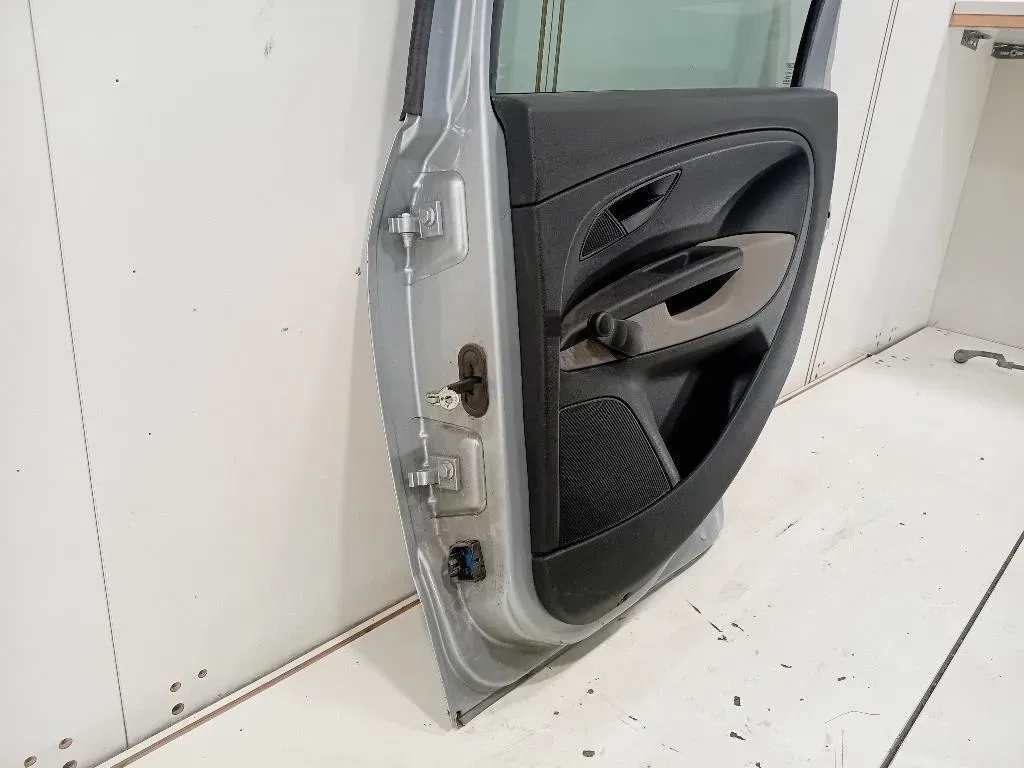 Porta POST DX PORTA POST DX Fiat Punto II 2003