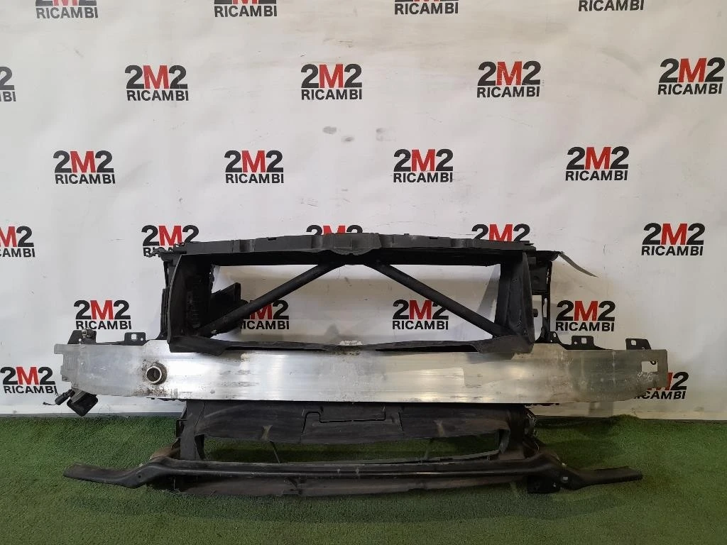 Rivestimento Frontale ANT 17428645861 Bmw Serie 2 F45 Active Tourer 2018