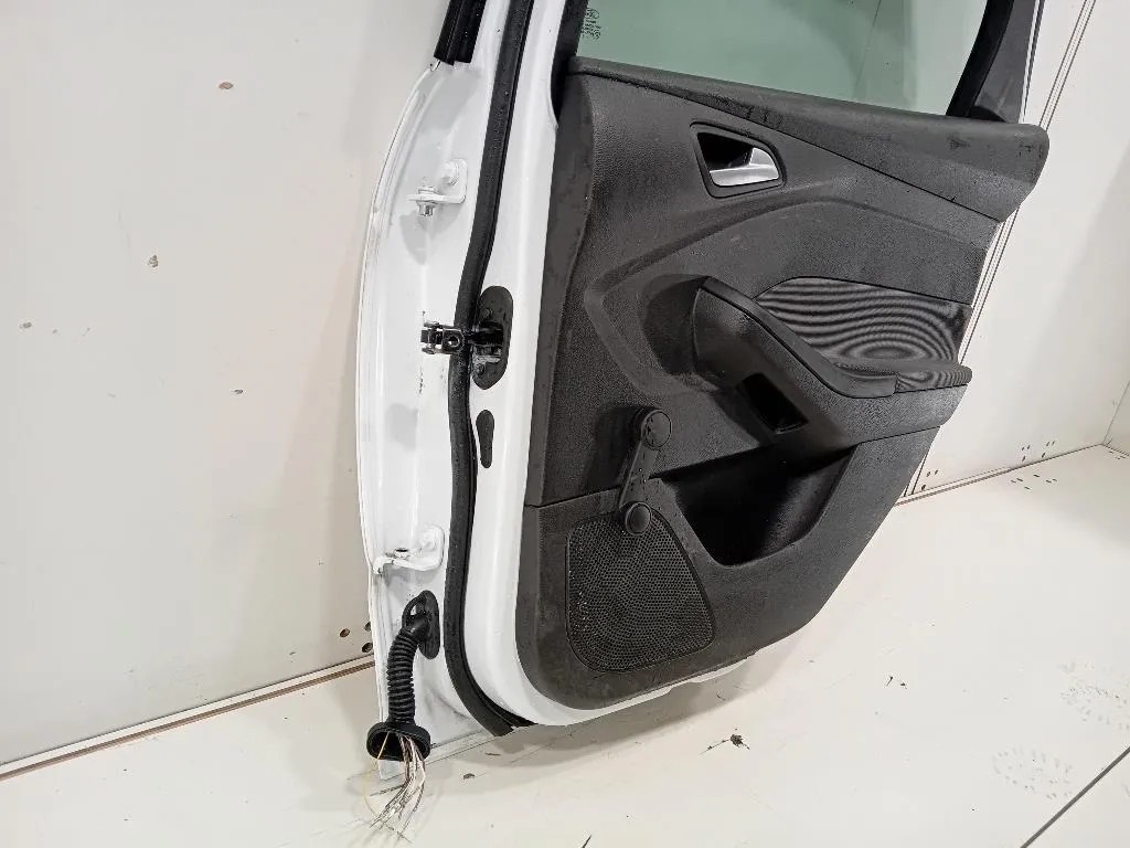 Porta POST DX 2172763 Ford Focus IV SW 2011