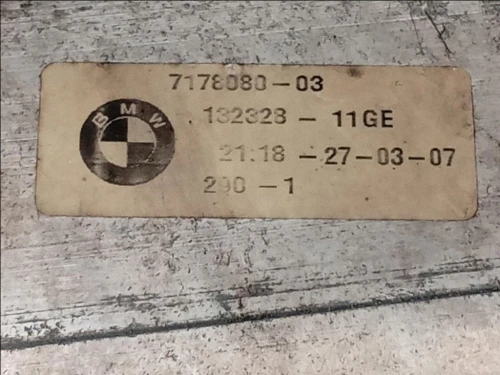 Rivestimento Frontale ANT 51718159610 Bmw Serie 5 E60 Berlina 2004