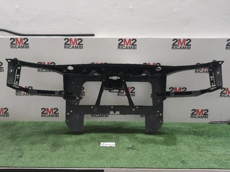 Rivestimento Frontale ANT 1396583 1S7X8242 Ford Mondeo III 2001