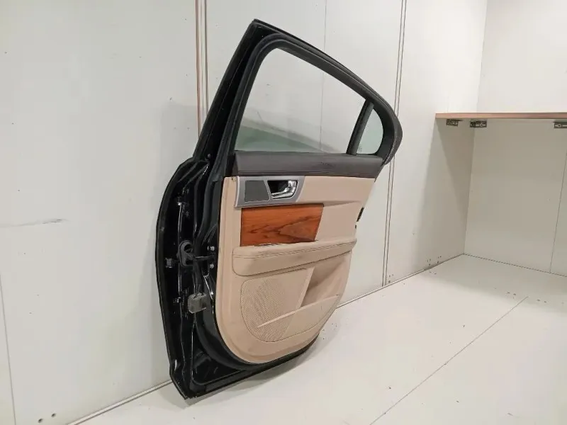 Porta POST DX Jaguar XF I 2008