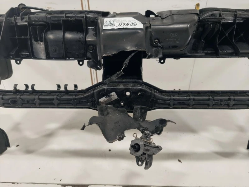 Rivestimento Frontale ANT BK31-V16K750-AC Ford Transit VI 2014