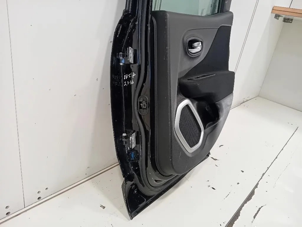 Porta POST DX 52051449 Jeep Renegade 2015