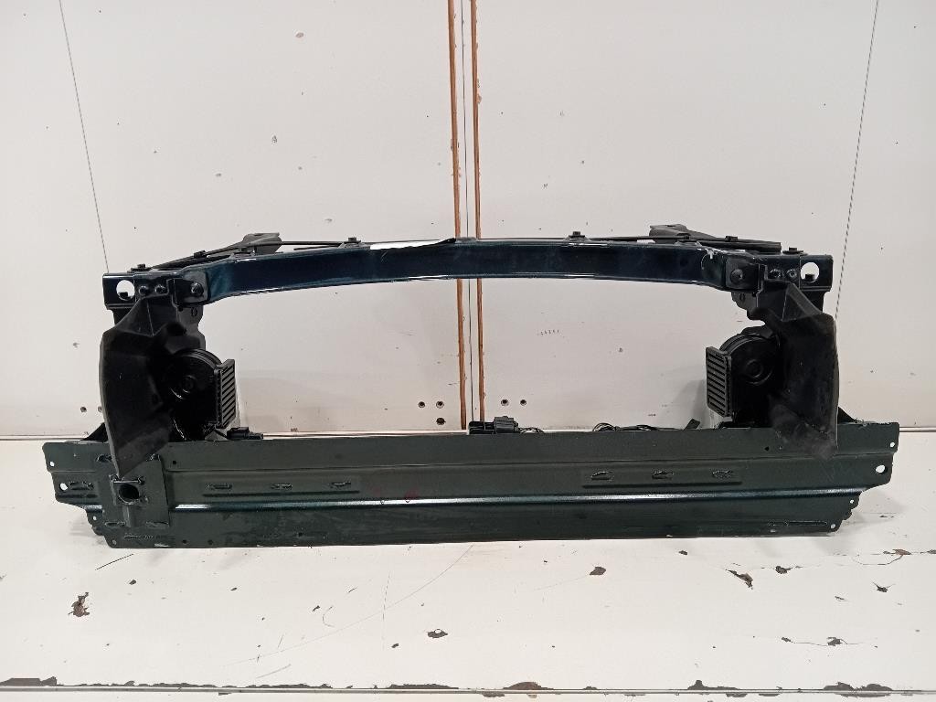Rivestimento Frontale ANT GX73-17859-AD Jaguar XE 2015