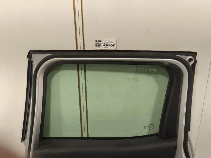 Porta POST DX Jeep Renegade 2015