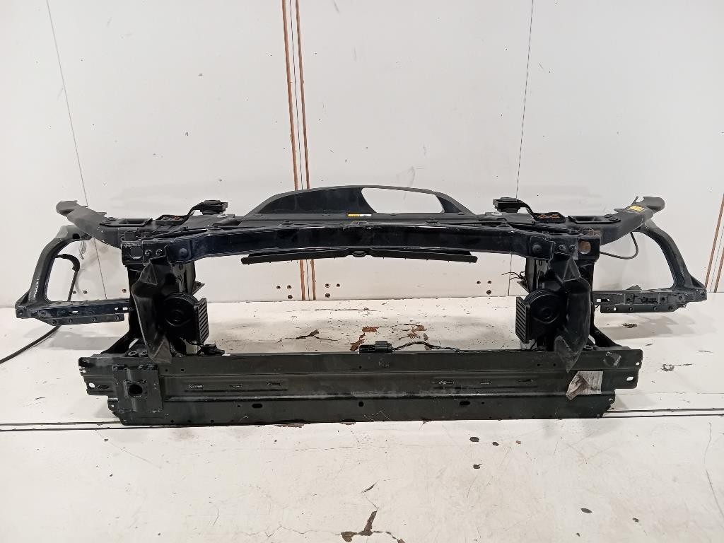 Rivestimento Frontale ANT GX73-13N079-A Jaguar XE 2015