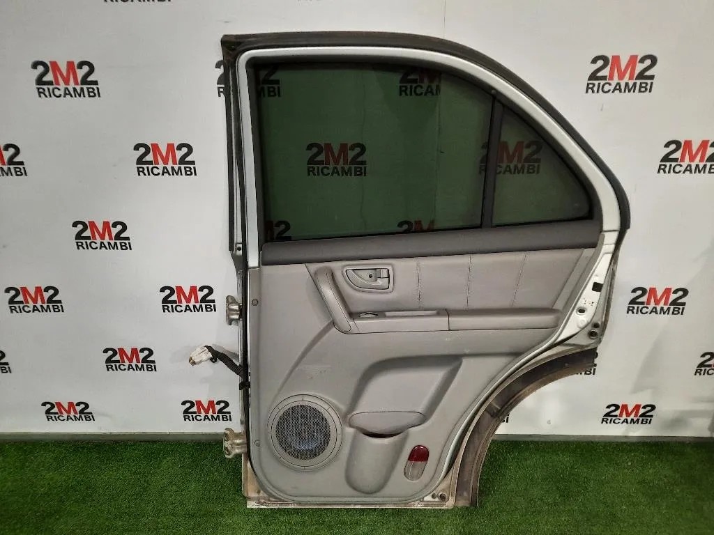 Porta POST DX NUDA 770043E111 Kia Sorento II 2006