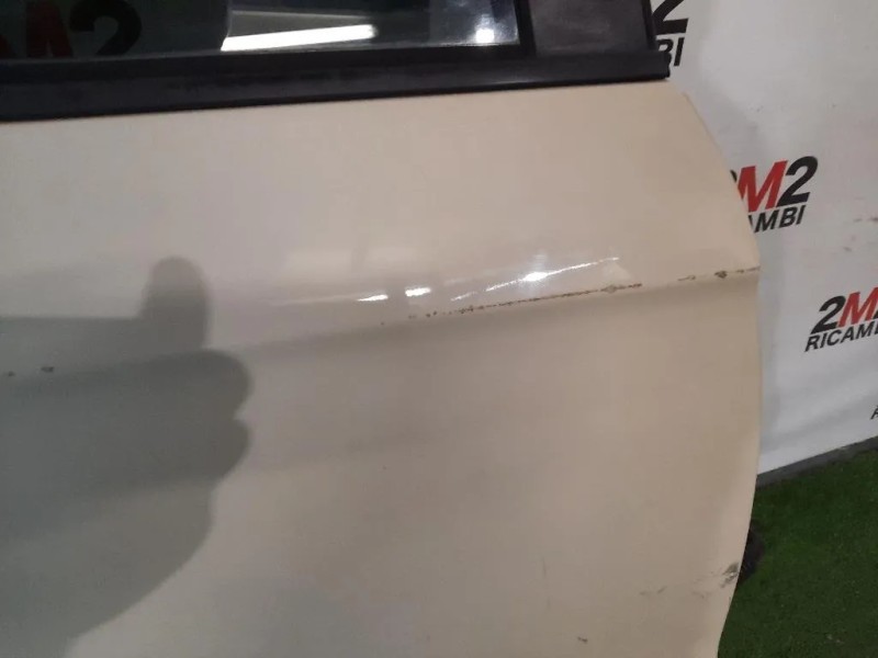 Porta POST DX 770042K510 Kia SOUL I 2011