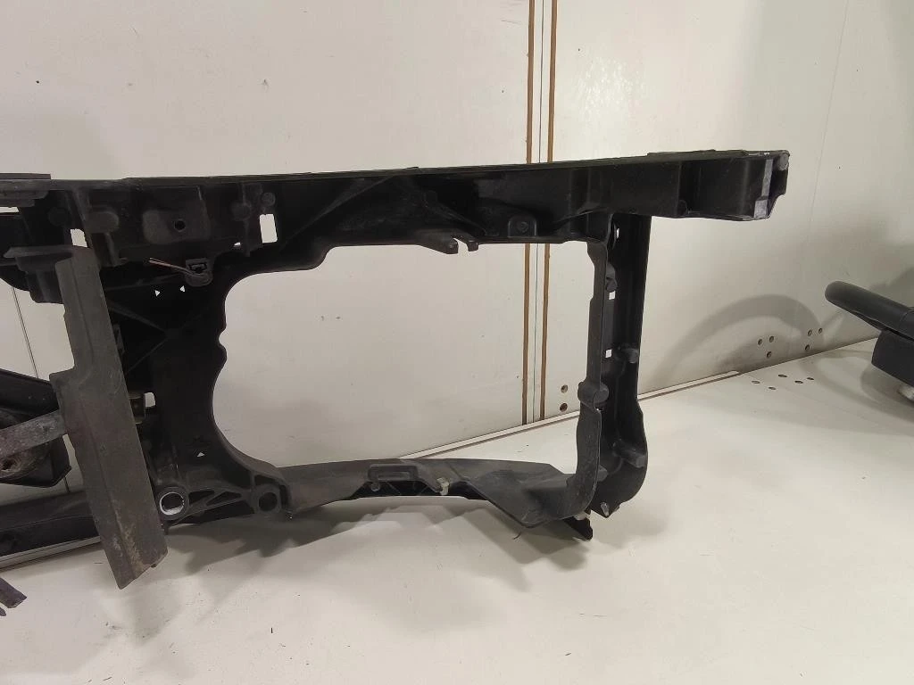 Rivestimento Frontale ANT LR054853 Land Rover Range Rover Sport I 2005