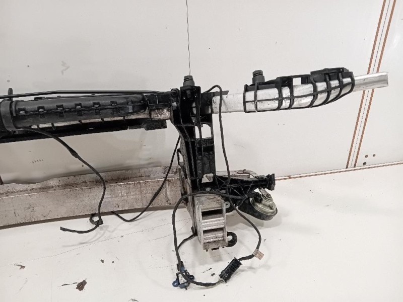 Rivestimento Frontale ANT A2466200315 Mercedes Classe A W176 2013