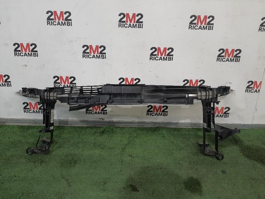 Rivestimento Frontale ANT A2466200234 Mercedes Classe B W246 2012