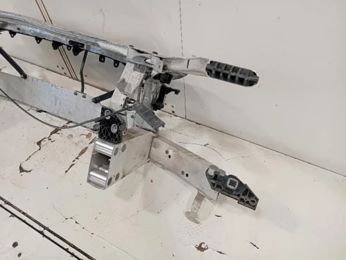 Rivestimento Frontale ANT A2056209301 Mercedes Classe C W205 2014