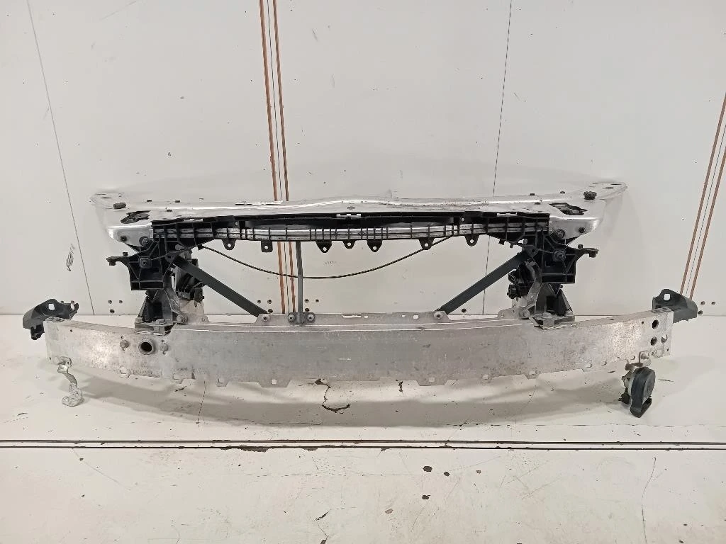 Rivestimento Frontale ANT A2056209301 Mercedes Classe C W205 2014