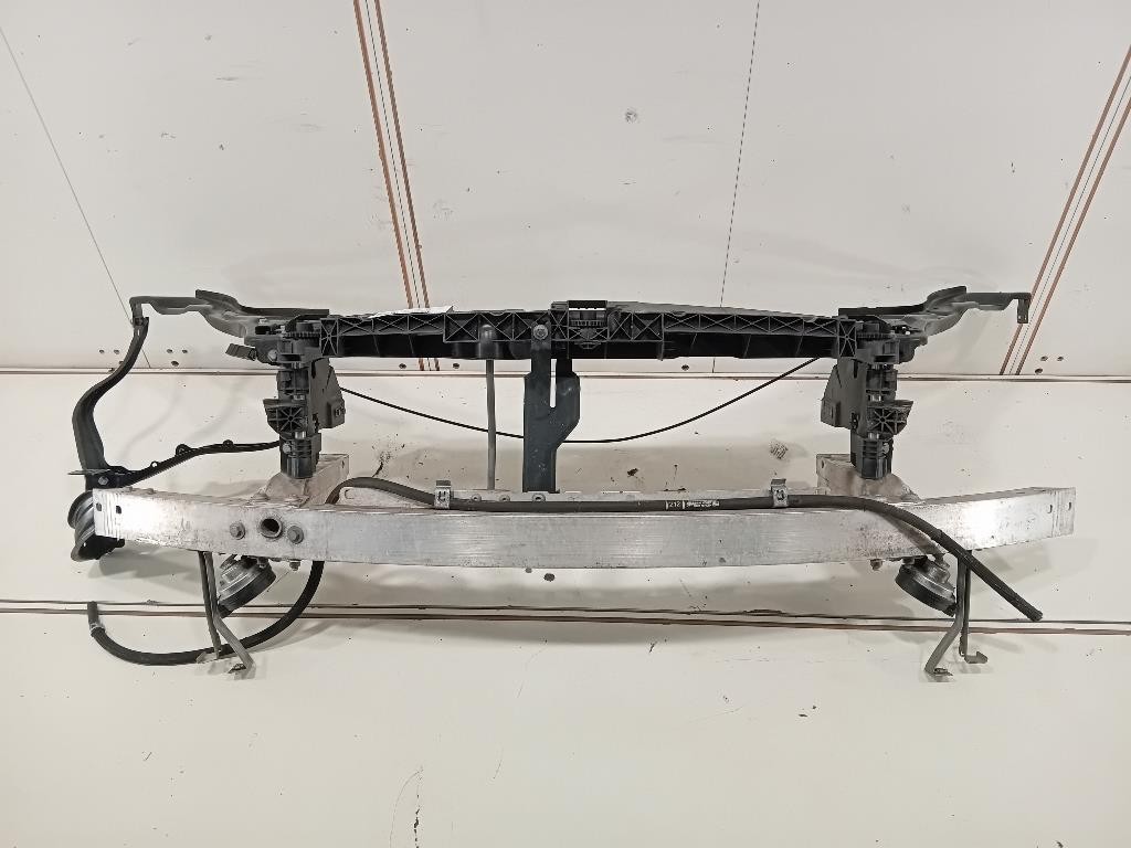 Rivestimento Frontale ANT RIVESTIMENTO FRONTALE ANT Mercedes Classe E W212 2013