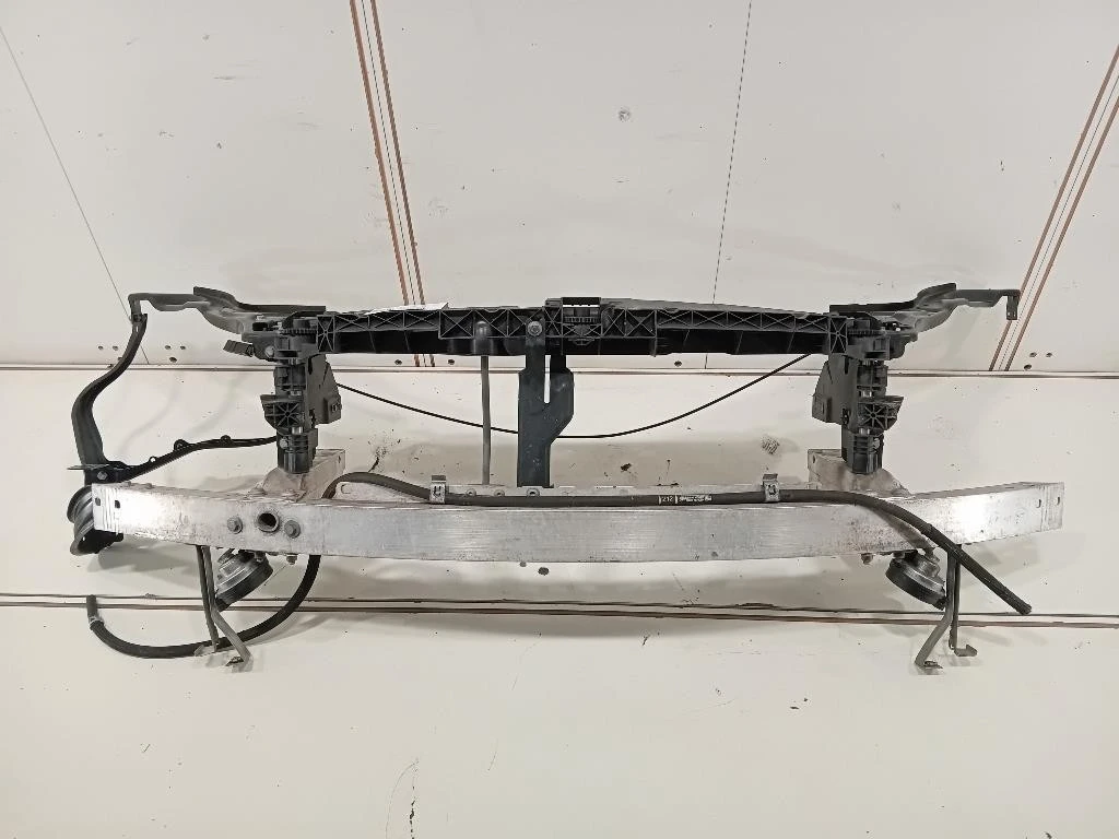 Rivestimento Frontale ANT RIVESTIMENTO FRONTALE ANT Mercedes Classe E W212 2013