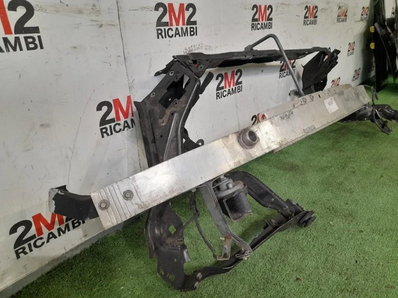 Rivestimento Frontale ANT RIVESTIMENTO FRONTALE ANT Mercedes Classe R W251 2006