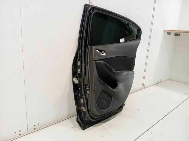 Porta POST DX BHY07202XF Mazda 3 III 2016