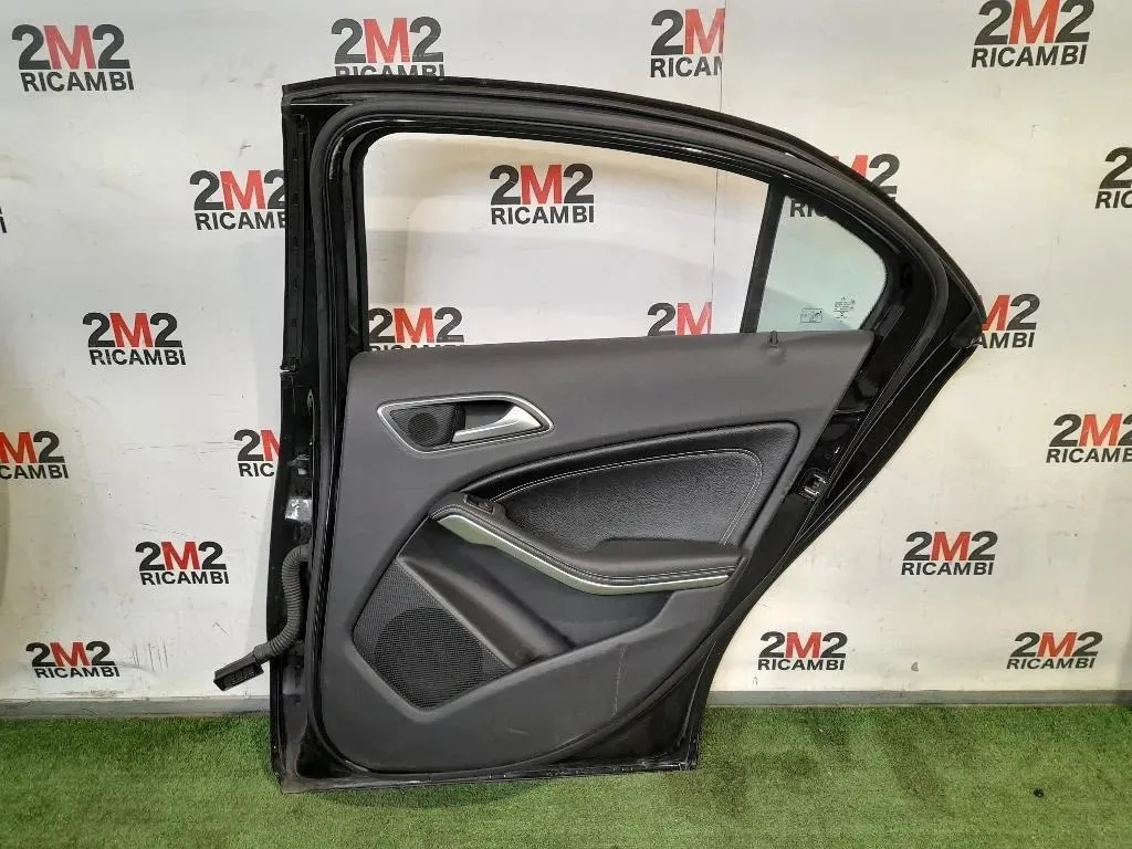 Porta POST DX NUDA A1767300205 Mercedes Classe A W176 2015