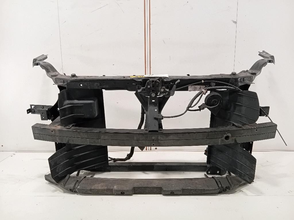 Rivestimento Frontale ANT 62500JD20A Nissan Qashqai I 2007