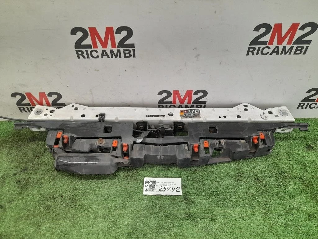 Rivestimento Frontale ANT 13312474 Opel Astra J 2010