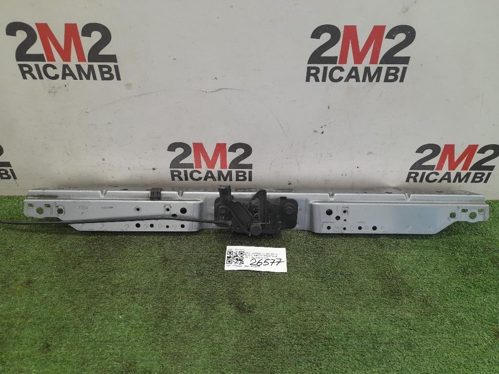 Rivestimento Frontale ANT 13312474 Opel Astra J SW 2010