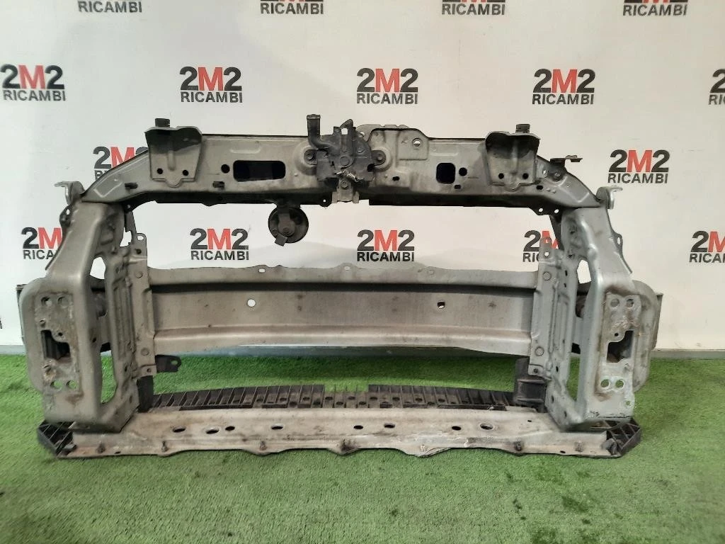 Rivestimento Frontale ANT Toyota Yaris IV 2014