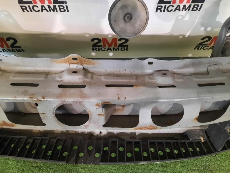 Rivestimento Frontale ANT Toyota Yaris IV 2014