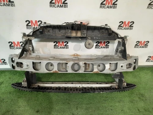 Rivestimento Frontale ANT Toyota Yaris IV 2014