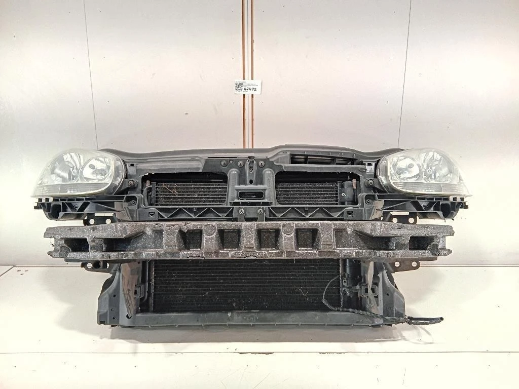 Rivestimento Frontale ANT 1K0 121 205 AD Volkswagen GOLF V 2004