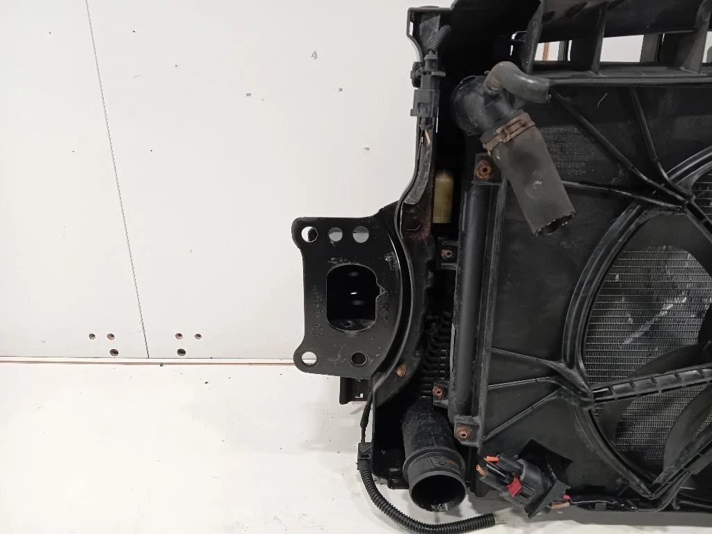 Rivestimento Frontale ANT 5K0805588E Volkswagen GOLF VI 2009