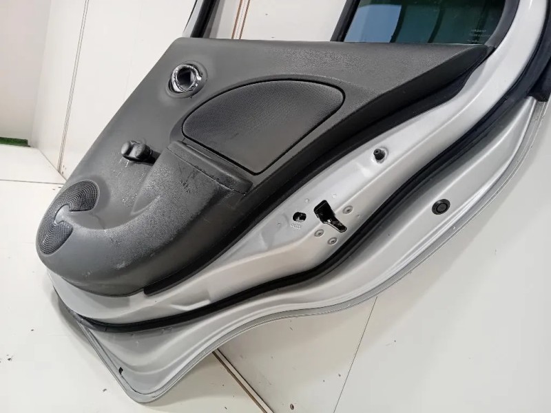 Porta POST DX H210M1HAMB Nissan Micra IV 2013