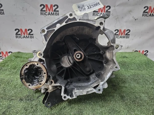 Cambio PNW 02U300050T Audi A1 8XF Sportback 2015