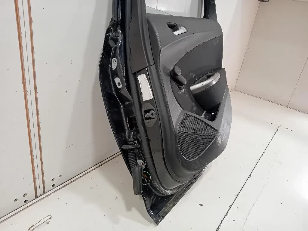 Porta POST DX NUDA 13301547 Opel Astra J SW 2010