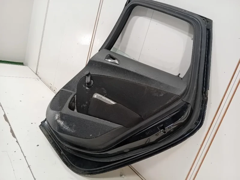 Porta POST DX NUDA 13301547 Opel Astra J SW 2010