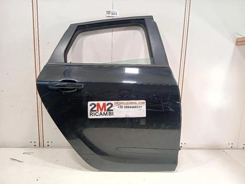 Porta POST DX NUDA 13301547 Opel Astra J SW 2010